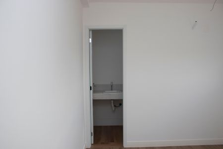 Apartamento à venda com 74m², 3 quartos e 2 vagasSuíte