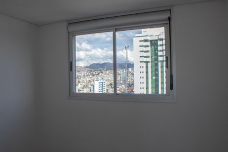 Apartamento à venda com 135m², 3 quartos e 2 vagasSuíte 2