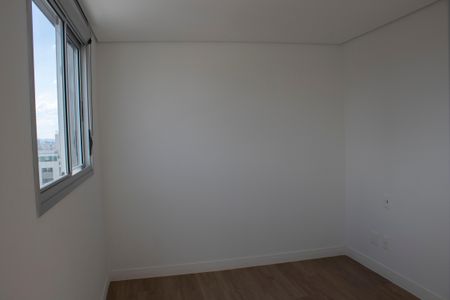Apartamento à venda com 135m², 3 quartos e 2 vagasSuíte 1