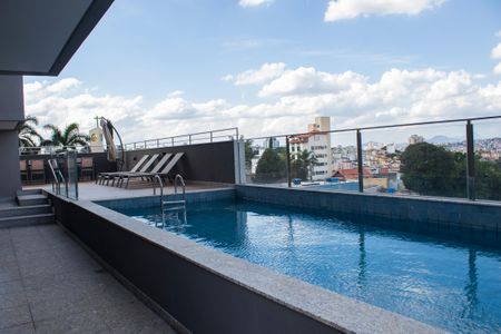 Apartamento à venda com 135m², 3 quartos e 2 vagasÁrea comum - Piscina