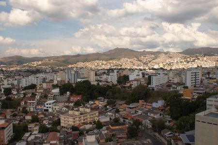 Apartamento à venda com 135m², 3 quartos e 2 vagasCobertura - Vista