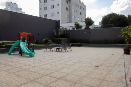 Apartamento à venda com 135m², 3 quartos e 2 vagasÁrea comum - Playground