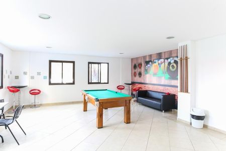 Apartamento para alugar com 65m², 2 quartos e 2 vagas Apartamento para alugar com 65m², 2 quartos e 2 vagasÁrea comum - Sala de Jogos