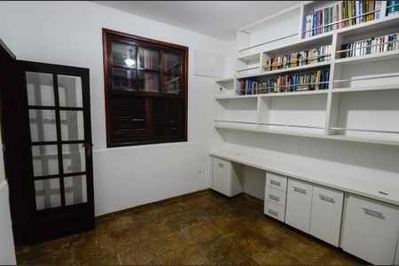 Casa para alugar com 189m², 4 quartos e 1 vagaQuarto 1