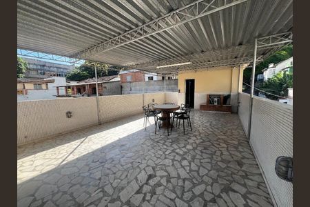 Casa para alugar com 189m², 4 quartos e 1 vagaTerraço