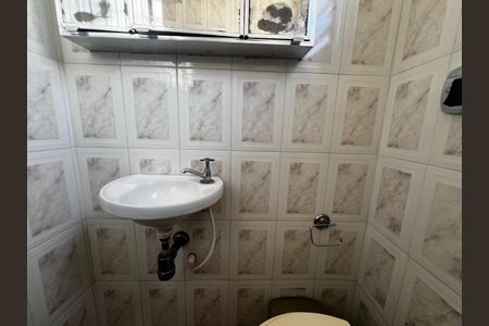 Casa para alugar com 189m², 4 quartos e 1 vagaBanheiro 2