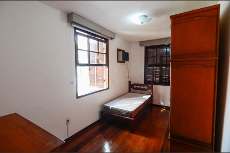 Casa para alugar com 189m², 4 quartos e 1 vagaQuarto 4