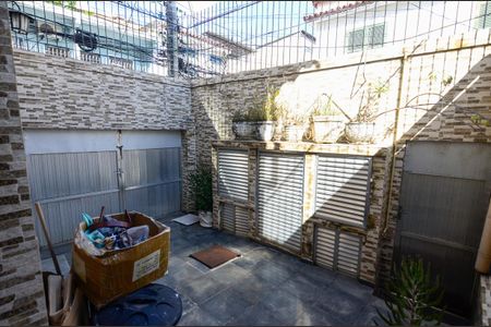 Casa para alugar com 189m², 4 quartos e 1 vagaÁrea de Serviço