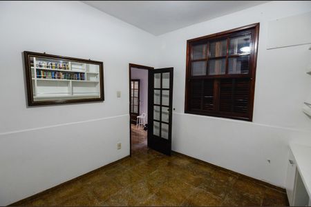 Casa para alugar com 189m², 4 quartos e 1 vagaQuarto 1