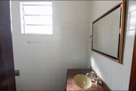 Casa para alugar com 189m², 4 quartos e 1 vagaBanheiro 1