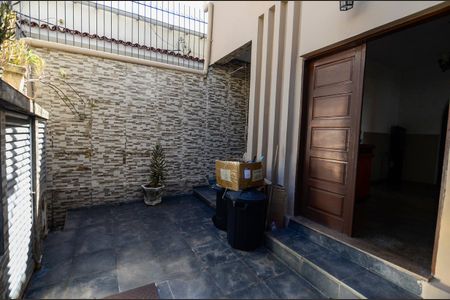 Casa para alugar com 189m², 4 quartos e 1 vagaÁrea de Serviço