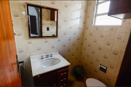 Casa para alugar com 189m², 4 quartos e 1 vagaLavabo