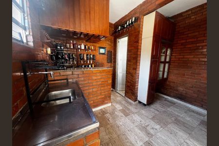 Casa para alugar com 189m², 4 quartos e 1 vagaTerraço