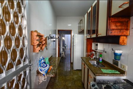 Casa para alugar com 189m², 4 quartos e 1 vagaCozinha