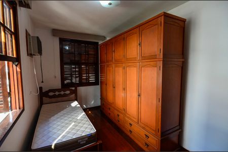 Casa para alugar com 189m², 4 quartos e 1 vagaQuarto 4