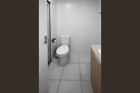 Studio para alugar com 28m², 1 quarto e sem vaga Studio para alugar com 28m², 1 quarto e sem vagaBanheiro