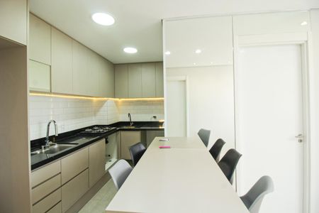 Apartamento para alugar com 34m², 2 quartos e sem vagaSala/Cozinha