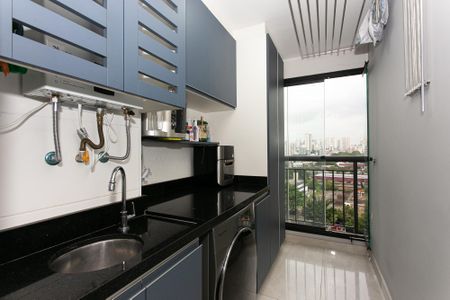 Apartamento à venda com 85m², 2 quartos e 1 vagaÁrea de Serviço