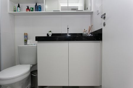 Apartamento à venda com 85m², 2 quartos e 1 vagaBanheiro da Suíte 1