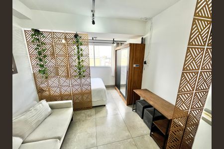 Sala de kitnet/studio para alugar com 1 quarto, 24m² em Santana, São Paulo