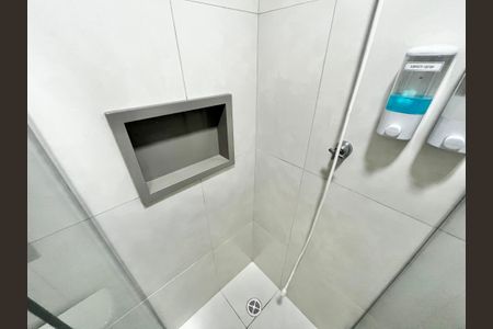 Studio à venda com 24m², 1 quarto e sem vaga Studio à venda com 24m², 1 quarto e sem vagaBanheiro