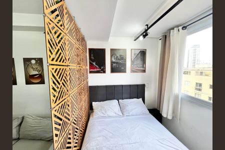Studio à venda com 24m², 1 quarto e sem vaga Studio à venda com 24m², 1 quarto e sem vagaQuarto