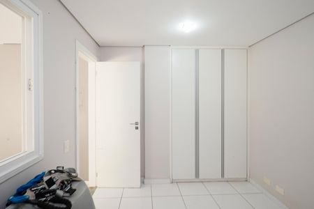 Casa de condomínio à venda com 450m², 4 quartos e 6 vagas Casa de condomínio à venda com 450m², 4 quartos e 6 vagasSuíte 5