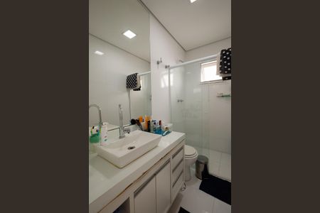 Casa de condomínio à venda com 450m², 4 quartos e 6 vagas Casa de condomínio à venda com 450m², 4 quartos e 6 vagasBanheiro da Suíte 3