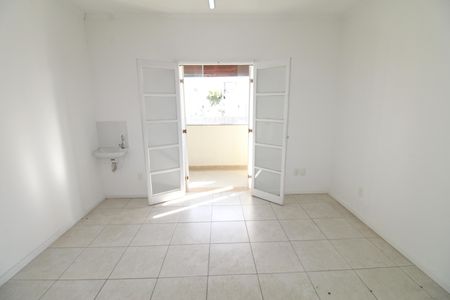 Casa para alugar com 427m², 5 quartos e 2 vagasQuarto 4