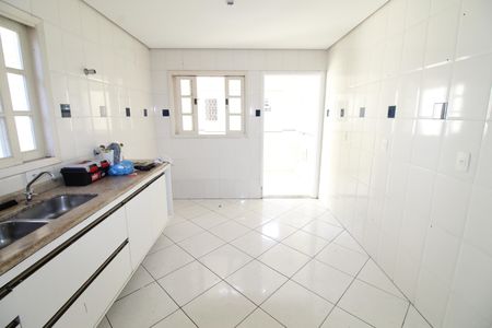 Cozinha de casa para alugar com 5 quartos, 427m² em Jardim das Colinas, São José dos Campos