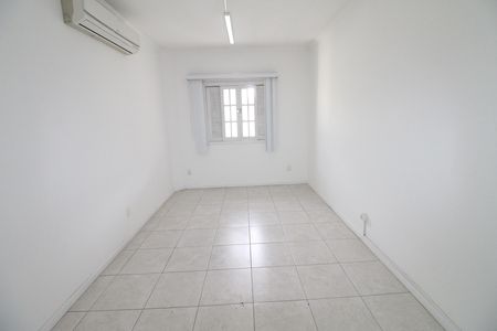 Casa para alugar com 427m², 5 quartos e 2 vagasQuarto 3