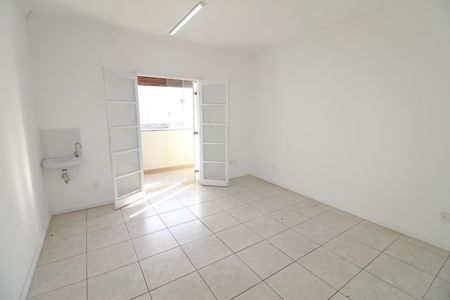 Casa para alugar com 427m², 5 quartos e 2 vagasQuarto 4