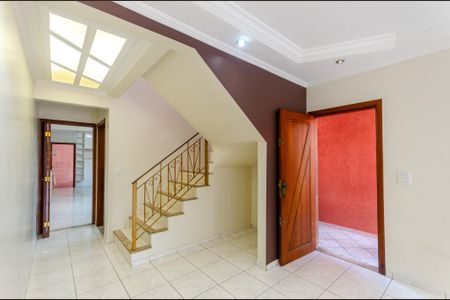 Sala de casa para alugar com 4 quartos, 220m² em Chácara Inglesa, São Paulo