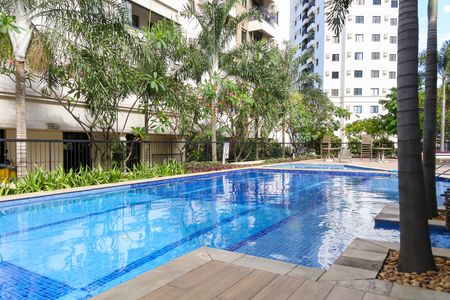 Apartamento para alugar com 52m², 2 quartos e 1 vaga Apartamento para alugar com 52m², 2 quartos e 1 vagaÁrea comum - Piscina