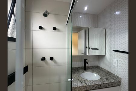 Apartamento para alugar com 107m², 2 quartos e 2 vagas Apartamento para alugar com 107m², 2 quartos e 2 vagasBanheiro da Suíte 2