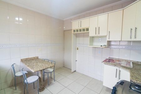 Casa para alugar com 159m², 3 quartos e 2 vagas Casa para alugar com 159m², 3 quartos e 2 vagasCozinha