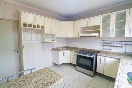 Casa para alugar com 159m², 3 quartos e 2 vagas Casa para alugar com 159m², 3 quartos e 2 vagasCozinha