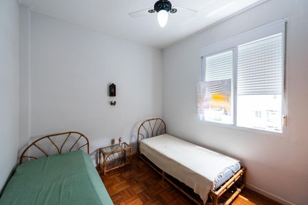 Quarto 1 de apartamento para alugar com 2 quartos, 76m² em Aparecida, Santos