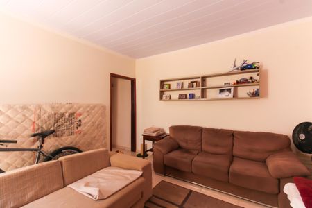 Casa à venda com 155m², 2 quartos e 3 vagasSala