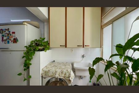 Apartamento à venda com 97m², 2 quartos e 2 vagasÁrea de Serviço