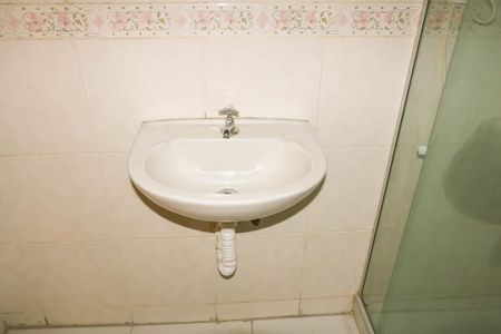 Apartamento para alugar com 59m², 2 quartos e sem vaga Apartamento para alugar com 59m², 2 quartos e sem vagaBanheiro