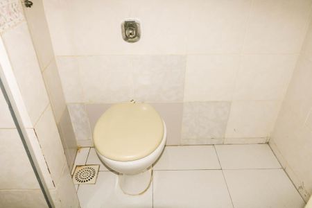 Apartamento para alugar com 59m², 2 quartos e sem vaga Apartamento para alugar com 59m², 2 quartos e sem vagaBanheiro