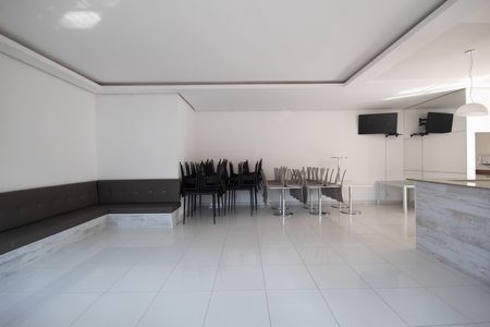 Apartamento para alugar com 55m², 2 quartos e 1 vagaÁrea comum - Salão de festas