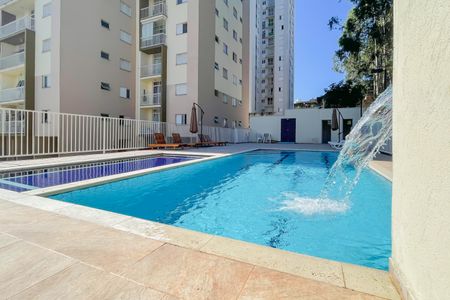 Apartamento para alugar com 55m², 2 quartos e 1 vagaÁrea comum - Piscina
