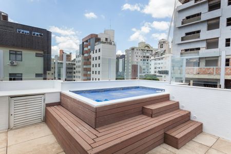 Apartamento à venda com 308m², 5 quartos e 4 vagasCobertura