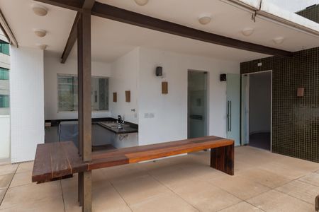 Apartamento à venda com 308m², 5 quartos e 4 vagasCobertura