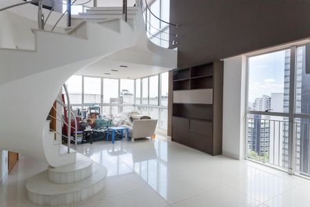 Apartamento à venda com 308m², 5 quartos e 4 vagasSala