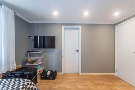Apartamento à venda com 314m², 5 quartos e 4 vagas Apartamento à venda com 314m², 5 quartos e 4 vagasSuíte 2
