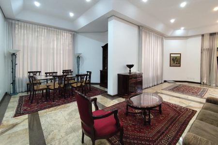 Apartamento à venda com 314m², 5 quartos e 4 vagas Apartamento à venda com 314m², 5 quartos e 4 vagasÁrea Comum