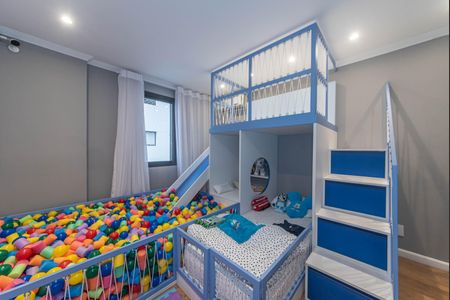 Apartamento à venda com 314m², 5 quartos e 4 vagas Apartamento à venda com 314m², 5 quartos e 4 vagasSuíte 3